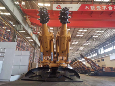 1640852475185000.jpg 掘进机.jpg